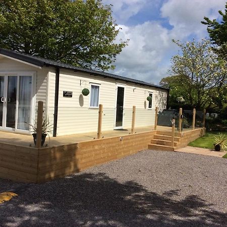 Lake District Cumbria Gilcrux Solway Firth Cabin Wigton Exteriér fotografie